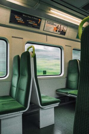 dublin-train-travel-wanderlust-15x21